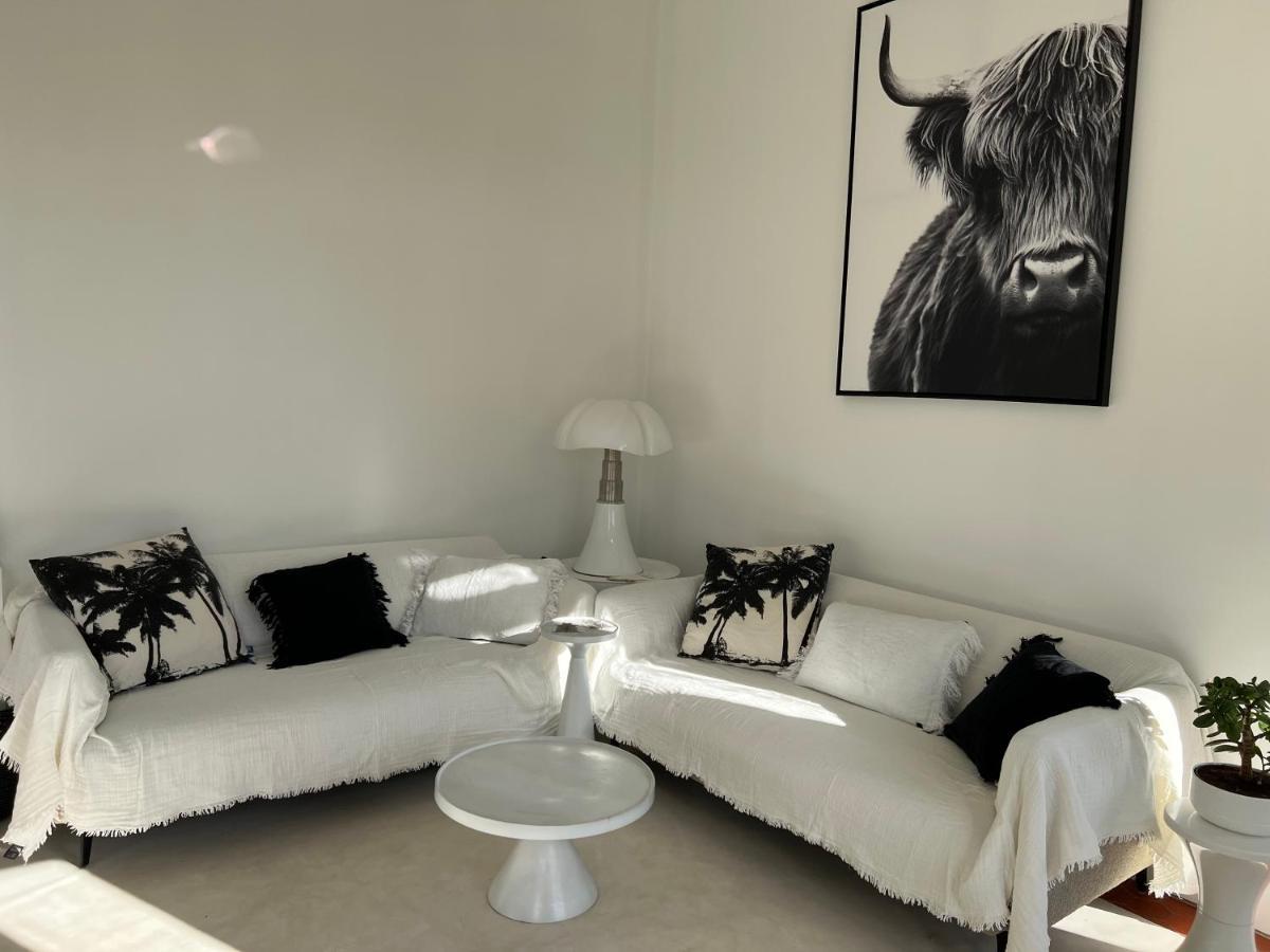 Deux Pieces Luxe - Le Casanova Apartment Сет Екстериор снимка
