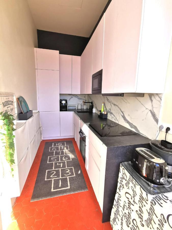 Deux Pieces Luxe - Le Casanova Apartment Сет Екстериор снимка